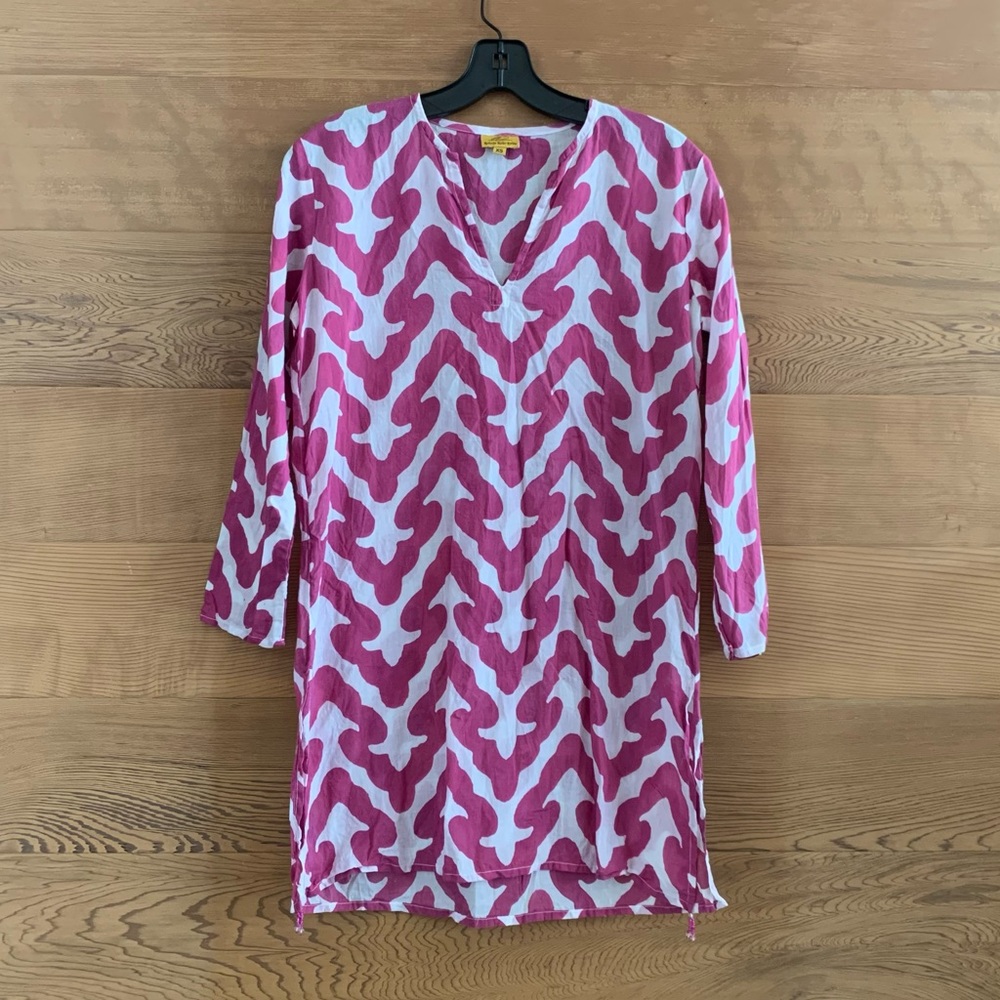 Roberta Roller Rabbit Fuchsia and White Patterned Tunic